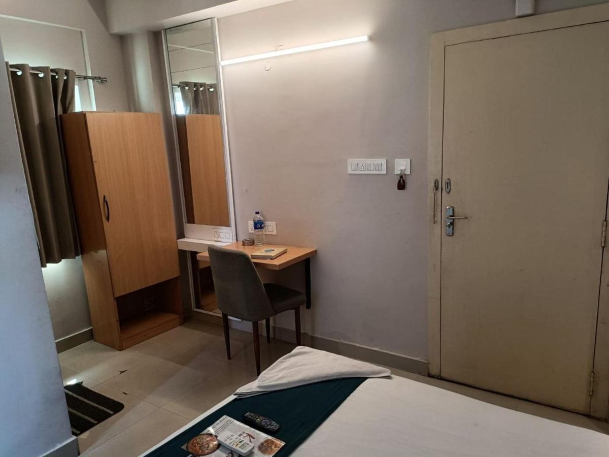 Hotel Mayfair Tower Calcutta Buitenkant foto