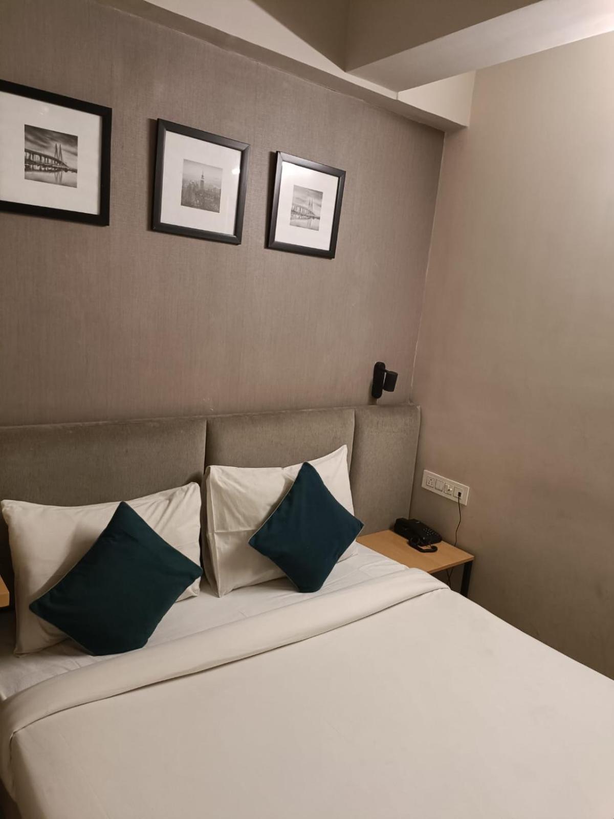 Hotel Mayfair Tower Calcutta Buitenkant foto