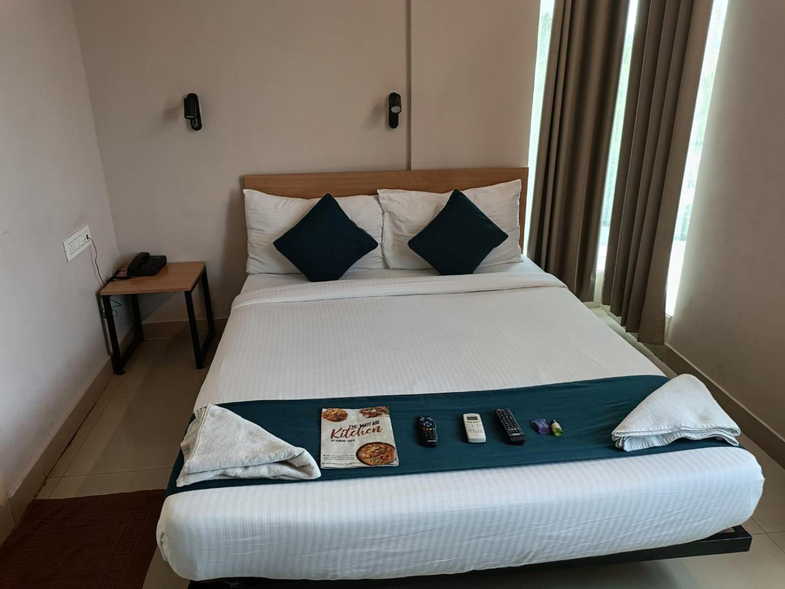 Hotel Mayfair Tower Calcutta Buitenkant foto